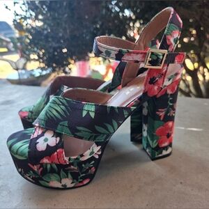 NWOT Rue21 Floral Platform Chunky Heels – Vintage Vibes